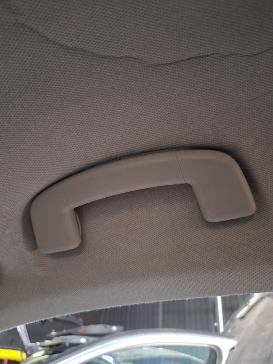 Maner de sustinere plafon fata dreapta SKODA KAMIQ [ 2018 -> ] 1.5 TSI ACT EVO DPCA
