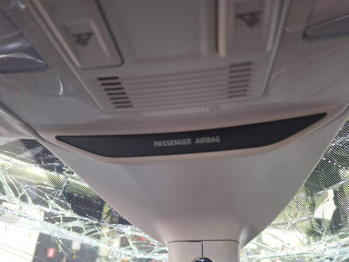 Martor lumina airbag pasager SKODA KAMIQ [ 2018 -> ] 1.5 TSI ACT EVO DPCA