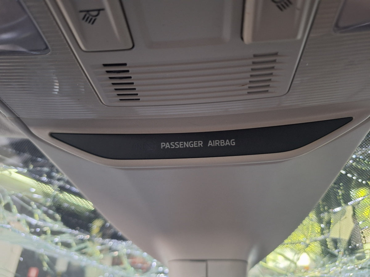 Martor lumina airbag pasager SKODA KAMIQ [ 2018 -> ] 1.5 TSI ACT EVO DPCA