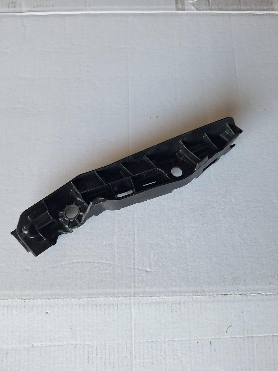 Suport bara de protectie fata dreapta SKODA KAMIQ [ 2018 -> ] 1.5 TSI ACT EVO DPCA 658807184