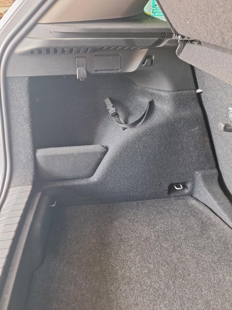 Panou capitonaj lateral portbagaj stanga SKODA KAMIQ [ 2018 -> ] 1.5 TSI ACT EVO DPCA