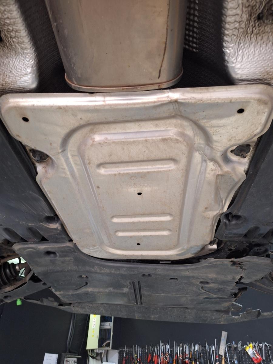 Scut termic compartiment motor SKODA KAMIQ [ 2018 -> ] 1.5 TSI ACT EVO DPCA 2Q0825229B