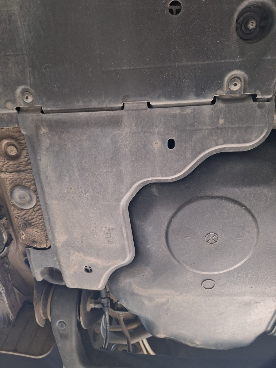 Scut de protectie sub caroserie dreapta spate SKODA KAMIQ [ 2018 -> ] 1.5 TSI ACT EVO DPCA 2Q0825102A