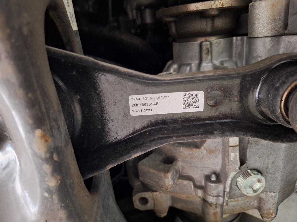 Suport tampon motor inferior SKODA KAMIQ [ 2018 -> ] 1.5 TSI ACT EVO DPCA 2Q0199851AF