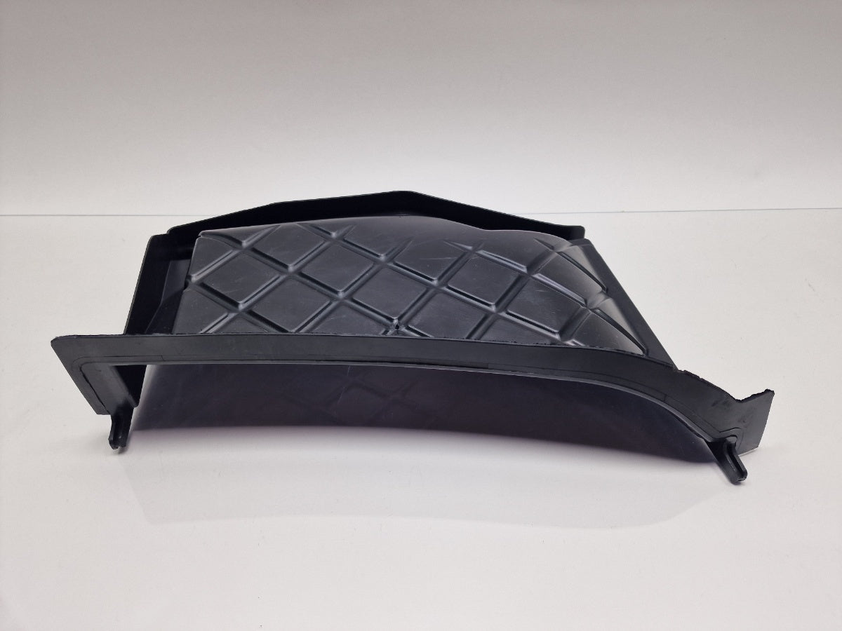 Capac filtru polen / Carcasa filtru habitaclu AUDI A4 III 8EC, B7 2004 - 2008 2.0 TDI BPW 8E1819979A