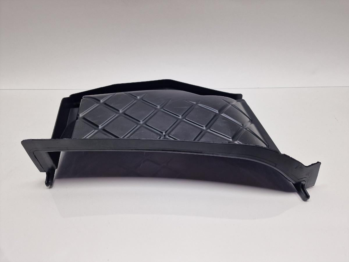 Capac filtru polen / Carcasa filtru habitaclu AUDI A4 III 8EC, B7 2004 - 2008 2.0 TDI BPW 8E1819979A