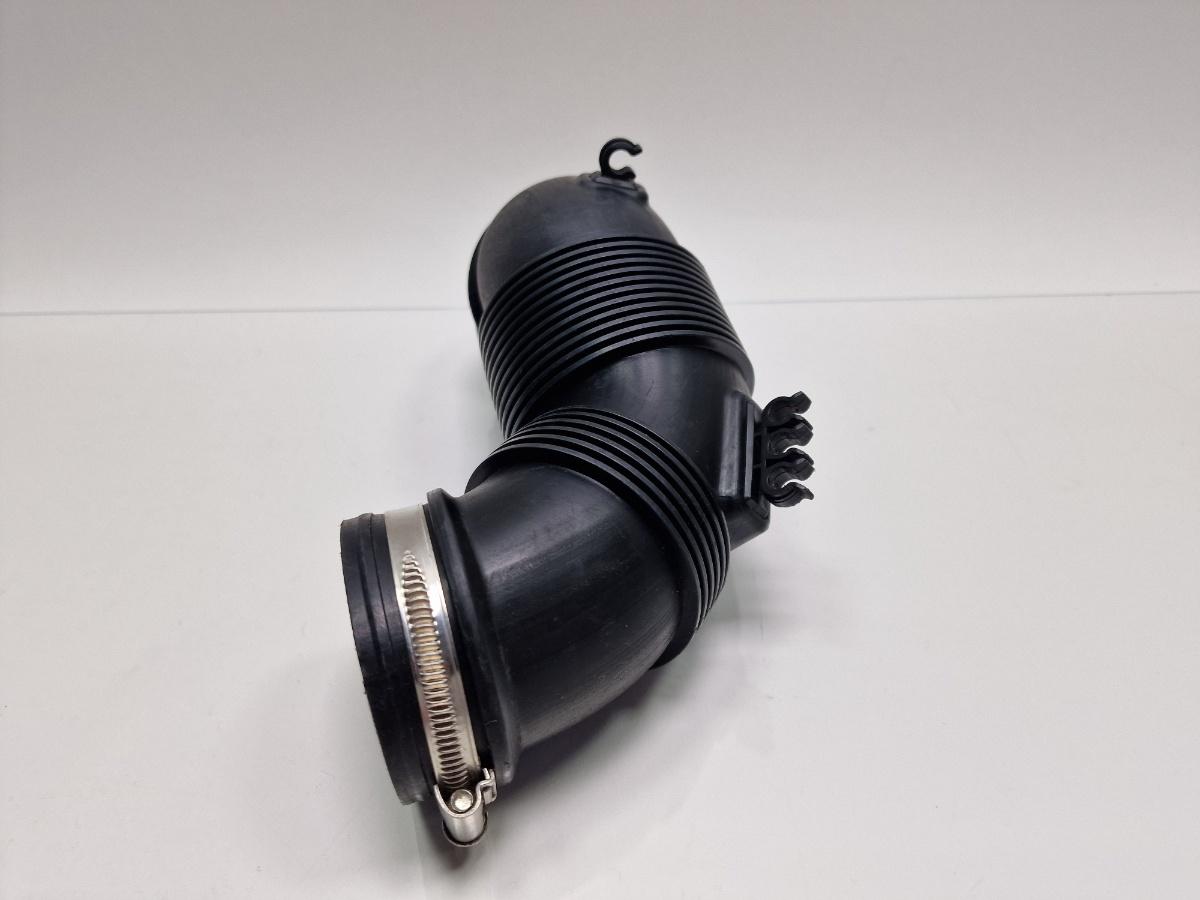 Furtun admisie aer VOLKSWAGEN GOLF VII 5G1 2012 -> 2.0 TDi BlueMotion 5Q0129654E