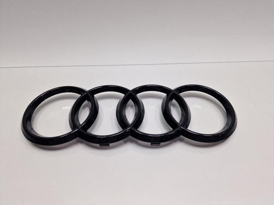 Emblema AUDI A3 Sportback 8VA, 8VF 2012 -> 1.6 TDI CLHA 8T0853605