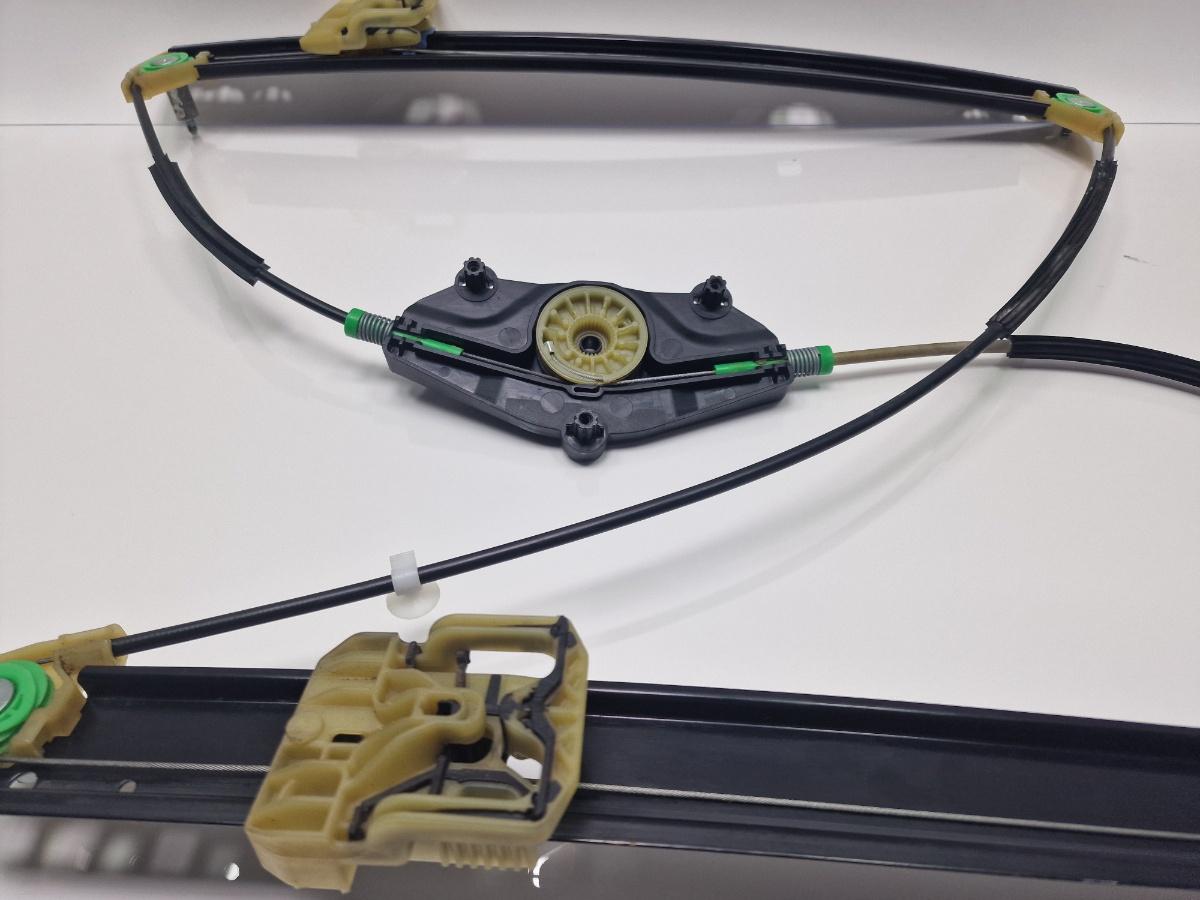Macara geam stanga fata AUDI Q5 8RB 2008 -> 2.0 TDI quattro CAHA, CGLB, CMGA 8R0837461G