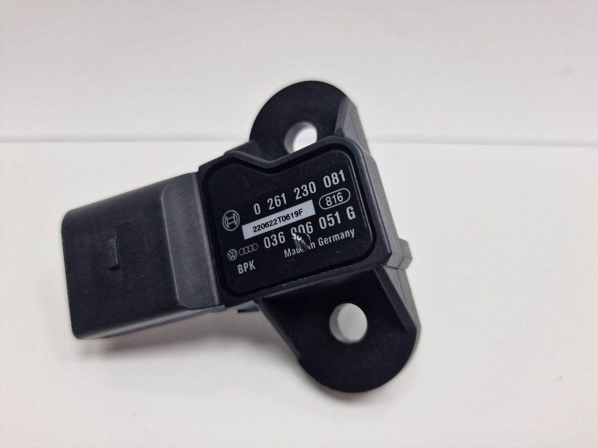 Senzor de presiune aer AUDI Q5 8RB 2008 -> 2.0 TDI quattro CAHA, CGLB, CMGA BOSCH 0261230081 036906051G