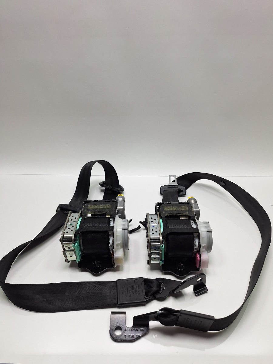 Set centuri de siguranta fata AUDI Q5 8RB 2008 -> 2.0 TDI quattro CAHA, CGLB, CMGA 8R1857705J