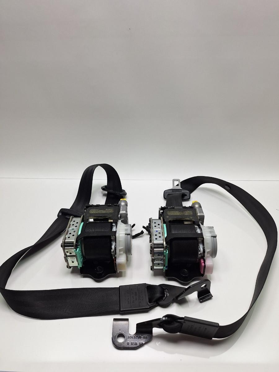 Set centuri de siguranta fata AUDI Q5 8RB 2008 -> 2.0 TDI quattro CAHA, CGLB, CMGA 8R1857705J