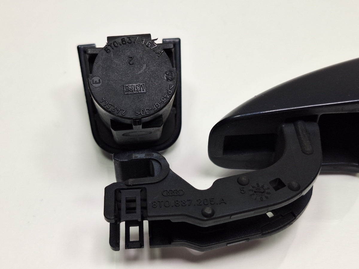 Maner exterior usa stanga spate LX5R AUDI Q5 8RB 2008 -> 2.0 TDI quattro 8T0837205A