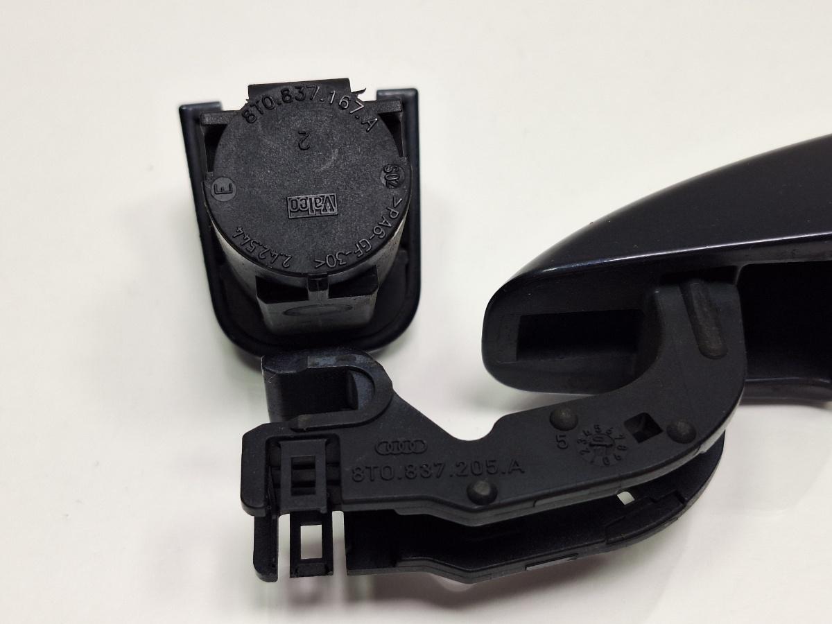 Maner exterior usa stanga spate LX5R AUDI Q5 8RB 2008 -> 2.0 TDI quattro 8T0837205A