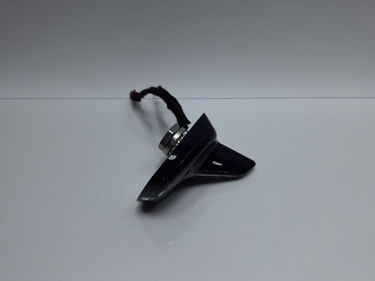 Antena GPS LX5R AUDI Q5 8RB 2008 -> 2.0 TDI quattro 8R0035503E