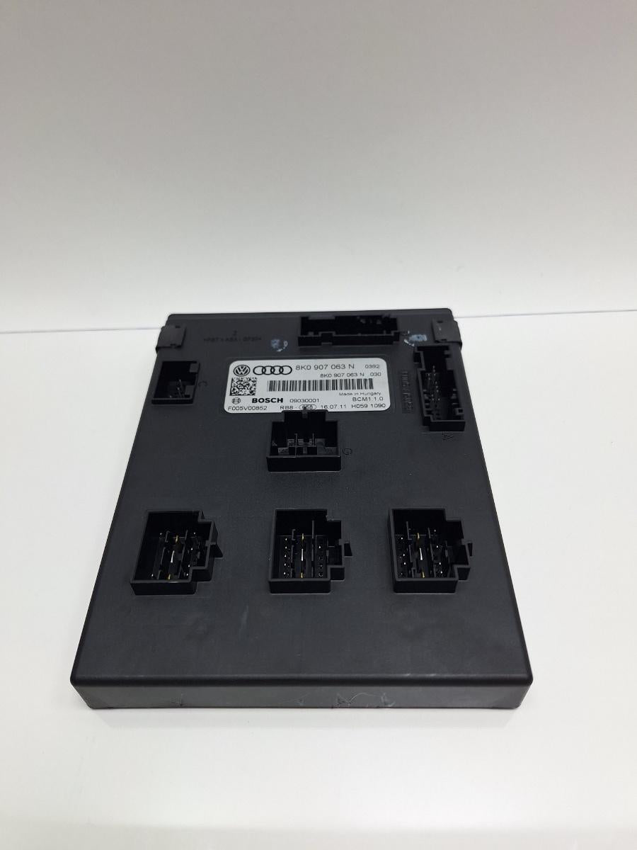 Modul de confort AUDI Q5 8RB 2008 -> 2.0 TDI quattro CAHA, CGLB, CMGA BOSCH F005V00852 8K0907063N