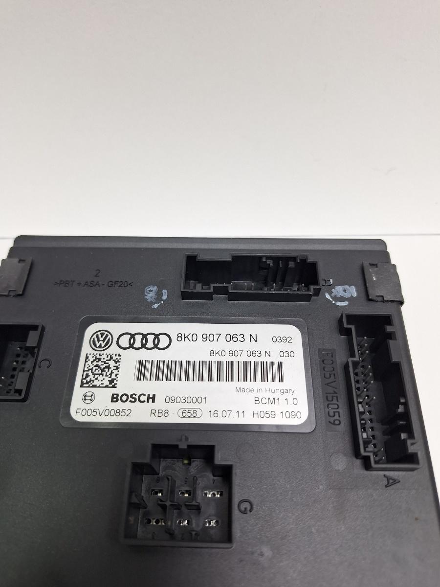 Modul de confort AUDI Q5 8RB 2008 -> 2.0 TDI quattro CAHA, CGLB, CMGA BOSCH F005V00852 8K0907063N