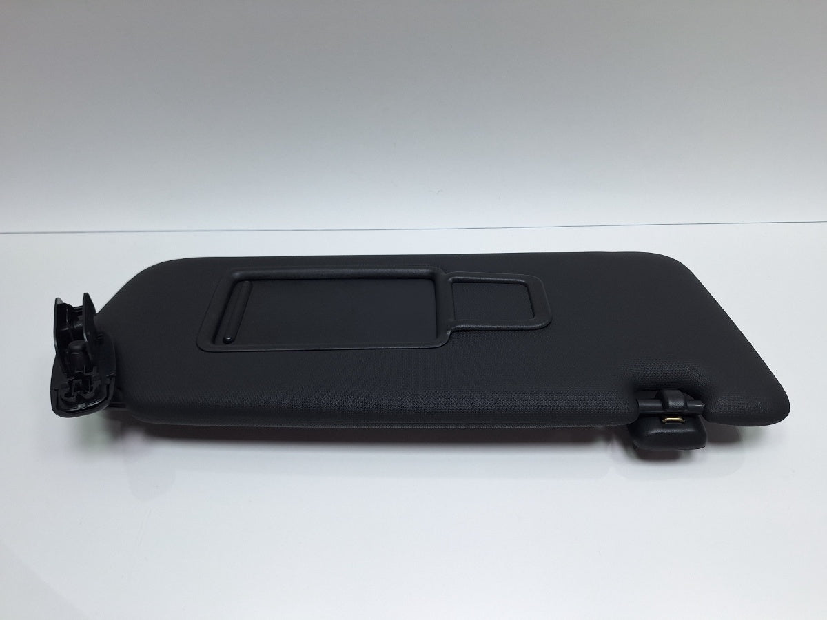 Parasolar dreapta negru S-line AUDI Q5 8RB 2008 -> 2.0 TDI quattro 8K0857552