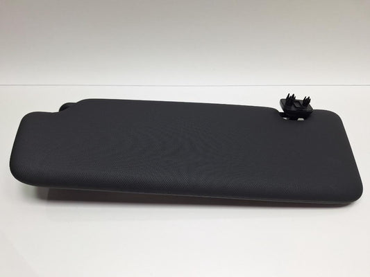 Parasolar dreapta negru S-line AUDI Q5 8RB 2008 -> 2.0 TDI quattro 8K0857552