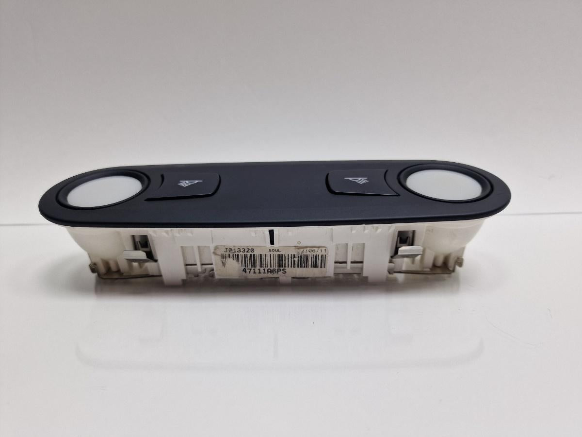 Lampa interioara habitaclu neagra S-line AUDI Q5 8RB 2008 -> 2.0 TDI quattro 8T0947111A