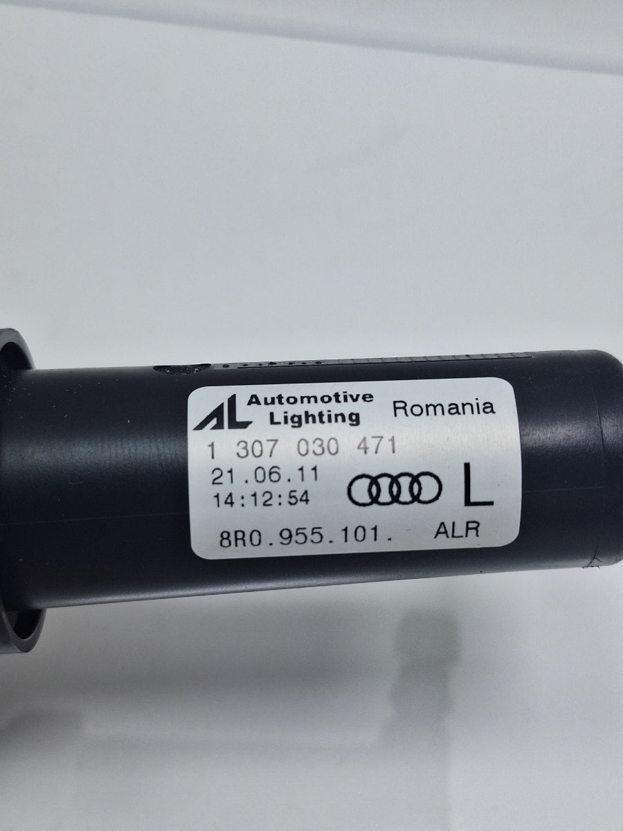 Duza spalator far stanga AUDI Q5 8RB 2008 -> 2.0 TDI quattro CAHA, CGLB, CMGA AUTOMOTIVE 1307030471 8R0955101