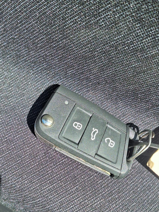 Telecomanda inchidere centralizata SKODA KAMIQ [ 2018 -> ] 1.5 TSI ACT EVO DPCA 654959752H