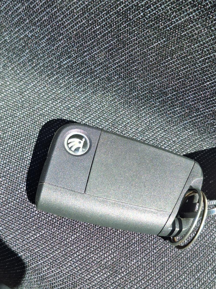 Telecomanda inchidere centralizata SKODA KAMIQ [ 2018 -> ] 1.5 TSI ACT EVO DPCA 654959752H