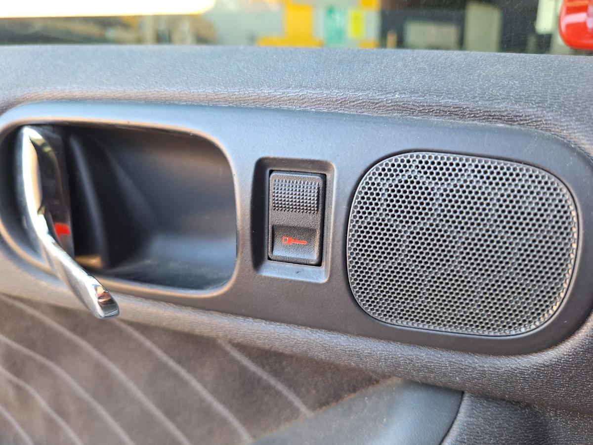 Buton blocare portiere AUDI A3 8L1 1996 - 2006 1.9 TDI ASZ