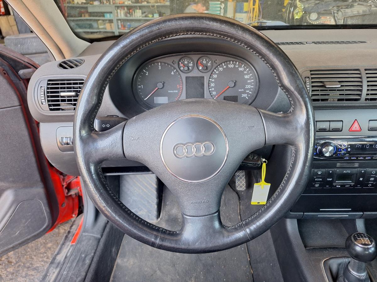 Volan 3 spite de piele cu airbag AUDI A3 8L1 1996 - 2006 1.9 TDI ASZ