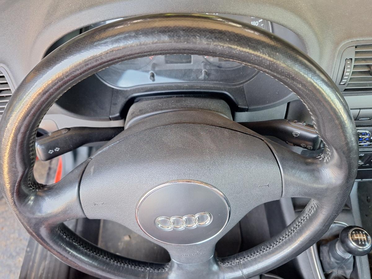 Volan 3 spite de piele cu airbag AUDI A3 8L1 1996 - 2006 1.9 TDI ASZ