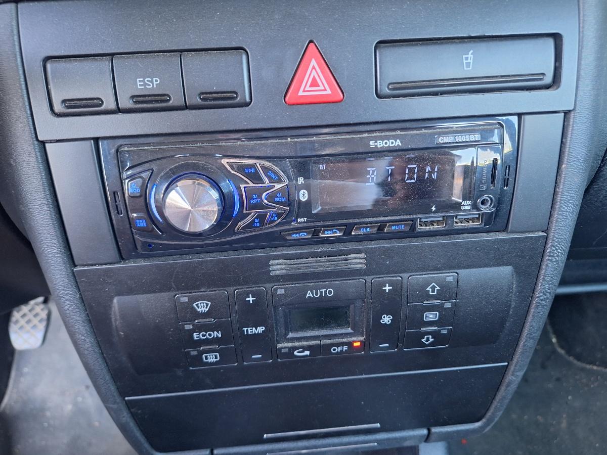 Player CD/DVD sistem de navigație AUDI A3 8L1 2001 1.9 TDI ASZ 96KW|130HP 2001