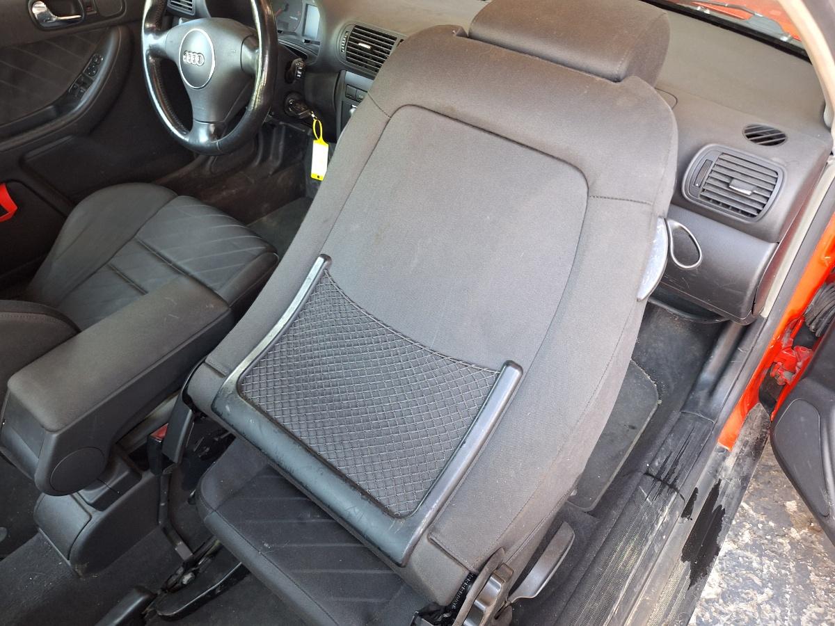 Scaun fata, pasager dreapta AUDI A3 8L1 1996 - 2006 1.9 TDI ASZ