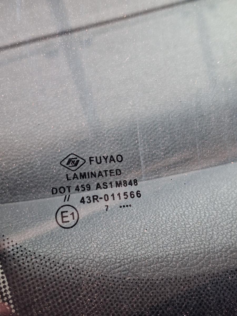Geam parbriz fata VOLKSWAGEN GOLF V 1K1 2003 - 2009 1.9 TDI BKC, BLS, BXE FUYAO GLASS 43R-011566