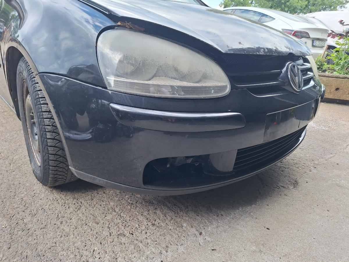 Bara fata completa cu grile si prelungire VOLKSWAGEN GOLF V 1K1 2003 - 2009 , negru LC9Z