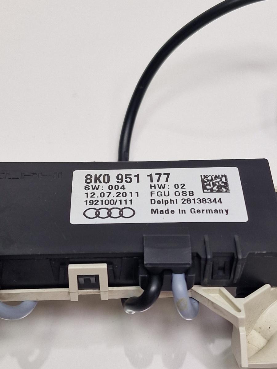 Microfon (bluetooth/telefon) AUDI Q5 8RB 2008 -> 2.0 TDI quattro CAHA, CGLB, CMGA 8K0951177