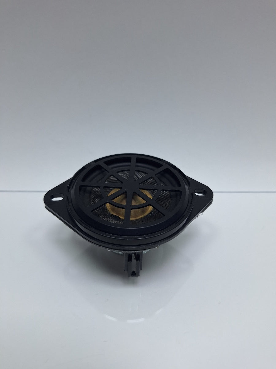Difuzor plansa central BANG&OLUFSEN AUDI Q5 8RB 2008 -> 2.0 TDI quattro 8R0035397A