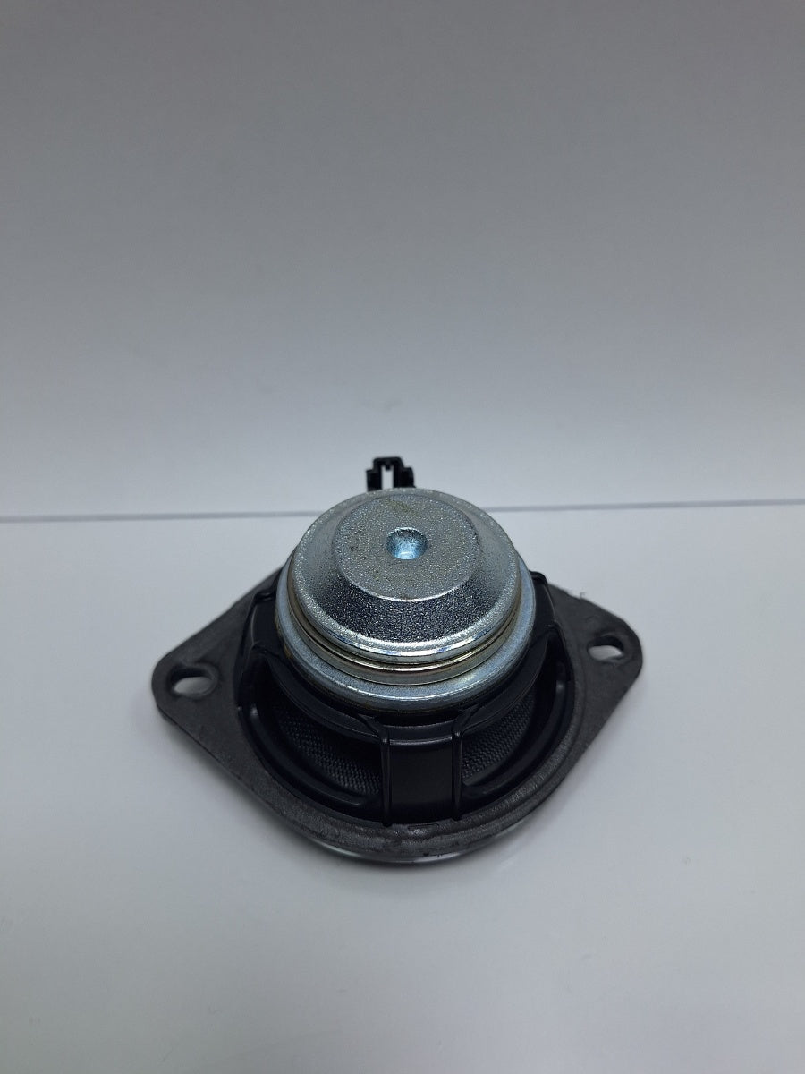 Difuzor plansa central BANG&OLUFSEN AUDI Q5 8RB 2008 -> 2.0 TDI quattro 8R0035397A