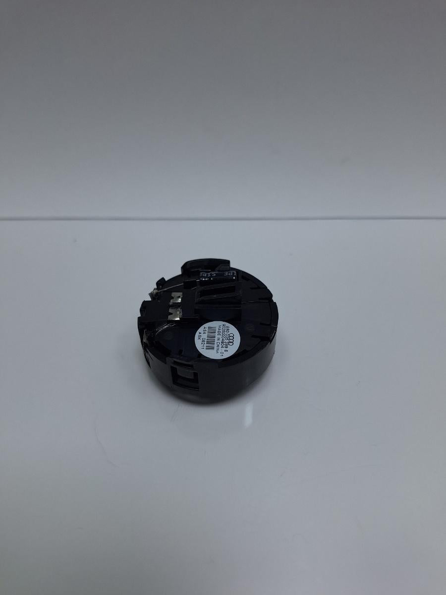 Difuzor de inalta frecventa portiera fata BANG&OLUFSEN AUDI Q5 8RB 2008 -> 2.0 TDI quattro 8R0035399B
