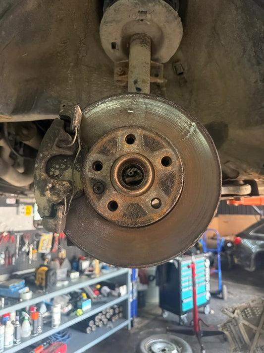 Fuzeta fata stanga SEAT ALHAMBRA 7V8, 7V9 1996 - 2010 1.9 TDI AUY, BVK 7M0407255G