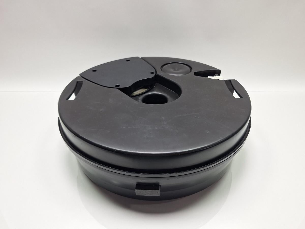 Difuzor subwoofer BANG&OLUFSEN AUDI Q5 8RB 2008 -> 2.0 TDI quattro CAHA, CGLB, CMGA 8R0035382A
