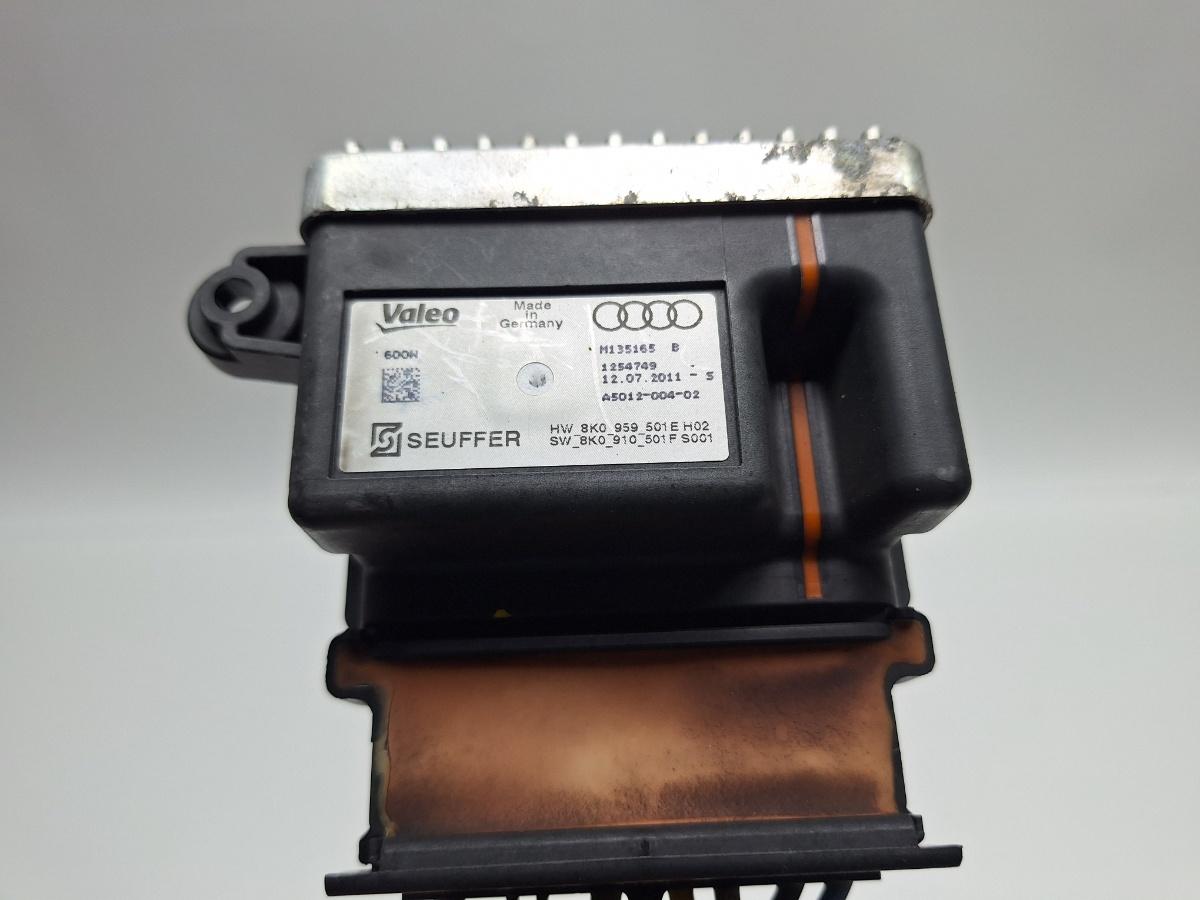 Releu ventilator lichid de racire AUDI Q5 8RB 2008 -> 2.0 TDI quattro CAHA, CGLB, CMGA Valeo 989460D 8K0959501E