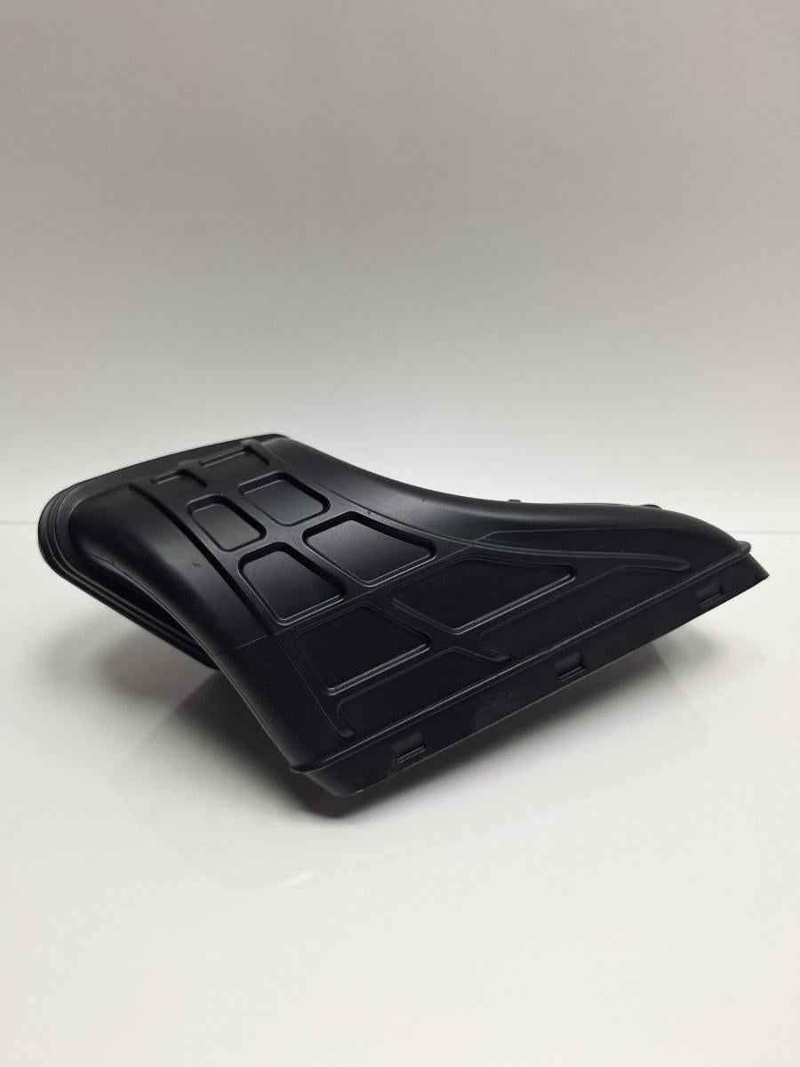 Furtun admisie aer AUDI Q5 8RB 2008 -> 2.0 TDI quattro CAHA, CGLB, CMGA 8R0129739A