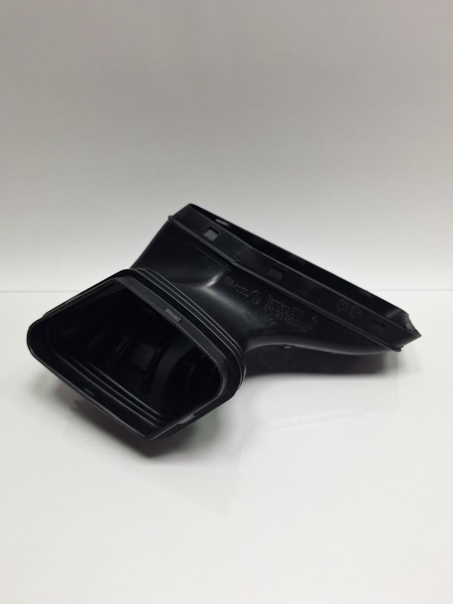 Furtun admisie aer AUDI Q5 8RB 2008 -> 2.0 TDI quattro CAHA, CGLB, CMGA 8R0129739A