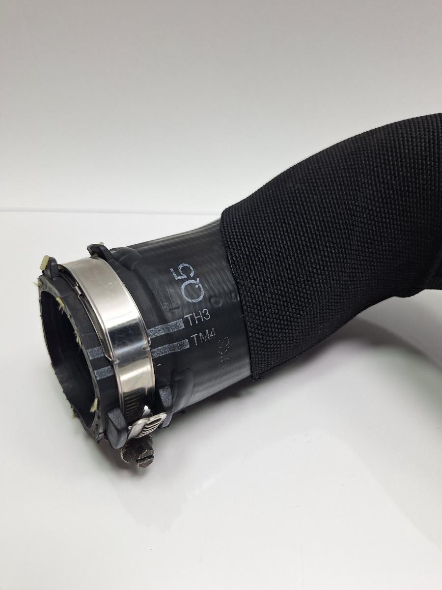 Furtun intercooler AUDI Q5 8RB 2008 -> 2.0 TDI quattro CAHA, CGLB, CMGA 8R0145737J