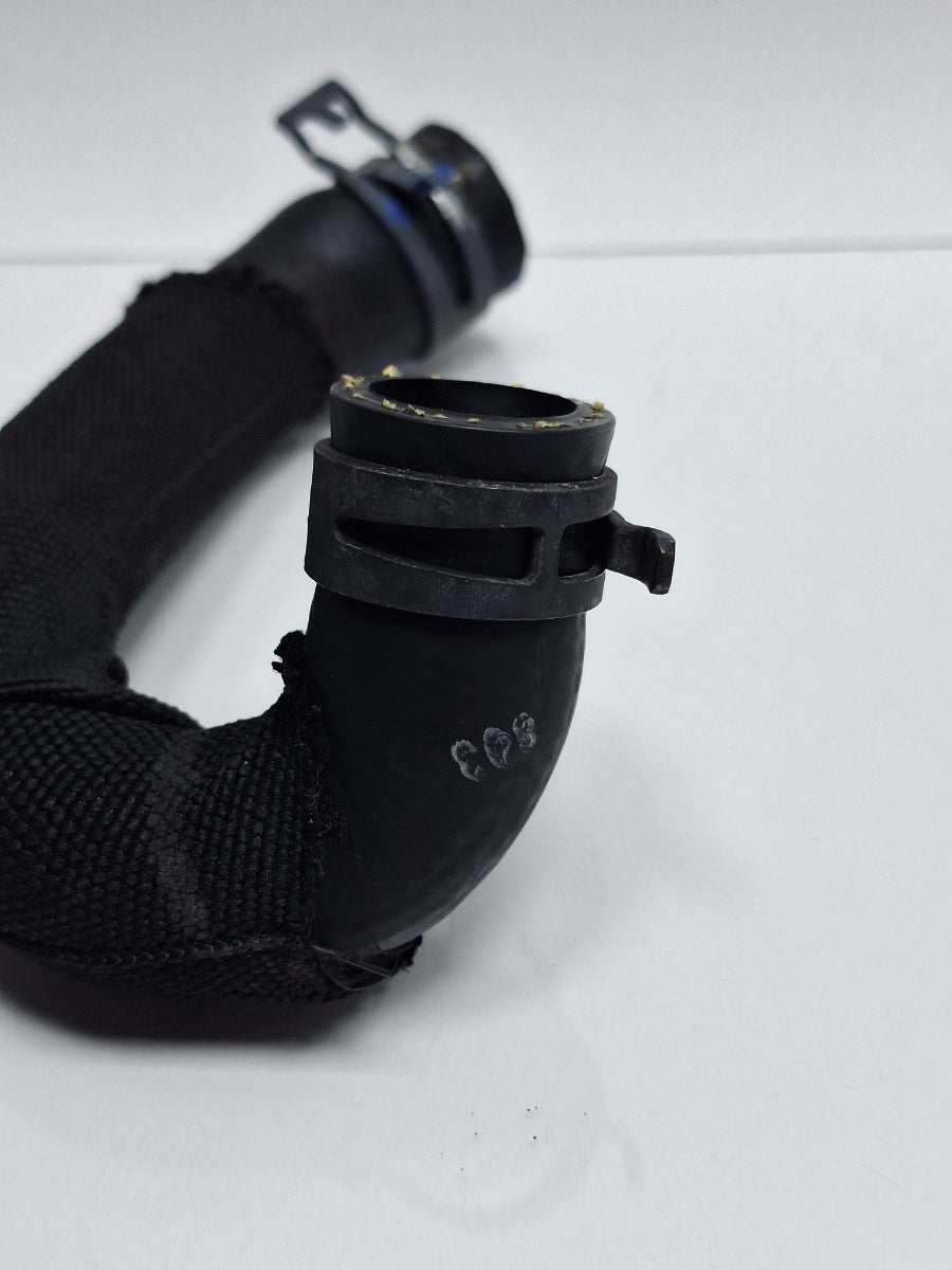 Furtun apa AUDI Q5 8RB 2008 -> 2.0 TDI quattro CAHA, CGLB, CMGA 8R0121448J