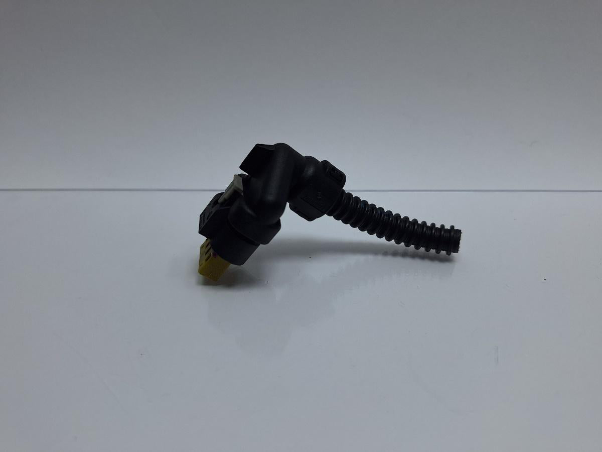 Mufa conector 4 pini AUDI Q5 8RB 2008 -> 2.0 TDI quattro CAHA, CGLB, CMGA 4H0973704C
