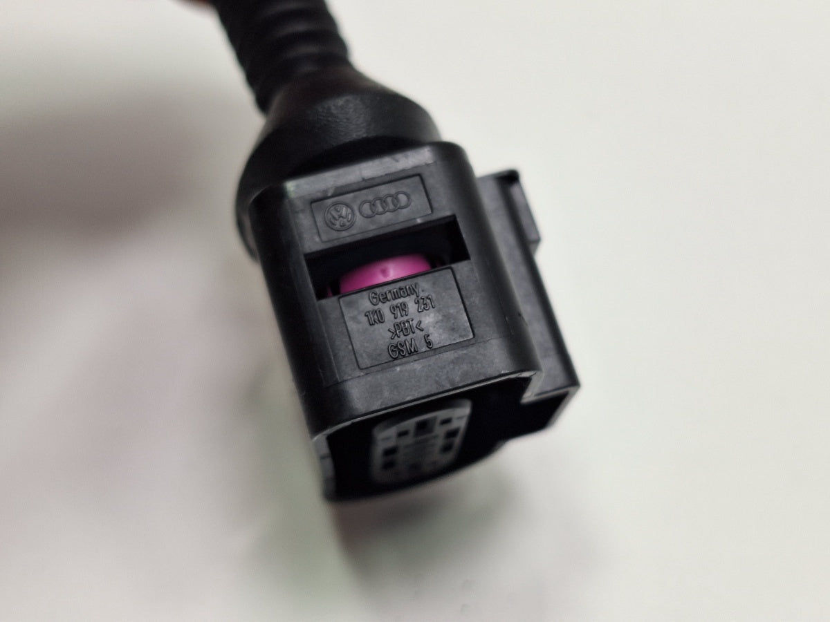 Mufa conector 5 pini AUDI Q5 8RB 2008 -> 2.0 TDI quattro CAHA, CGLB, CMGA 1K0919231