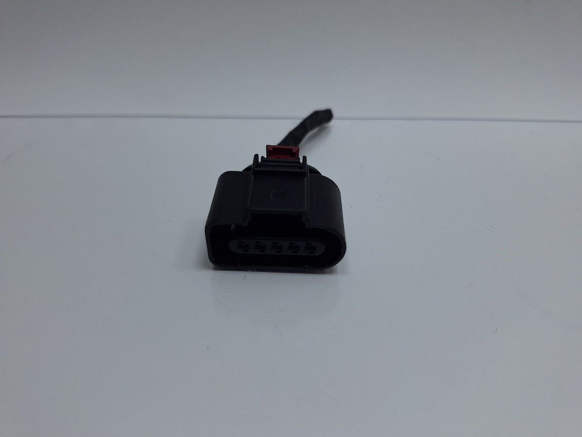 Mufa conector 5 pini AUDI Q5 8RB 2008 -> 2.0 TDI quattro CAHA, CGLB, CMGA 8K0973705A