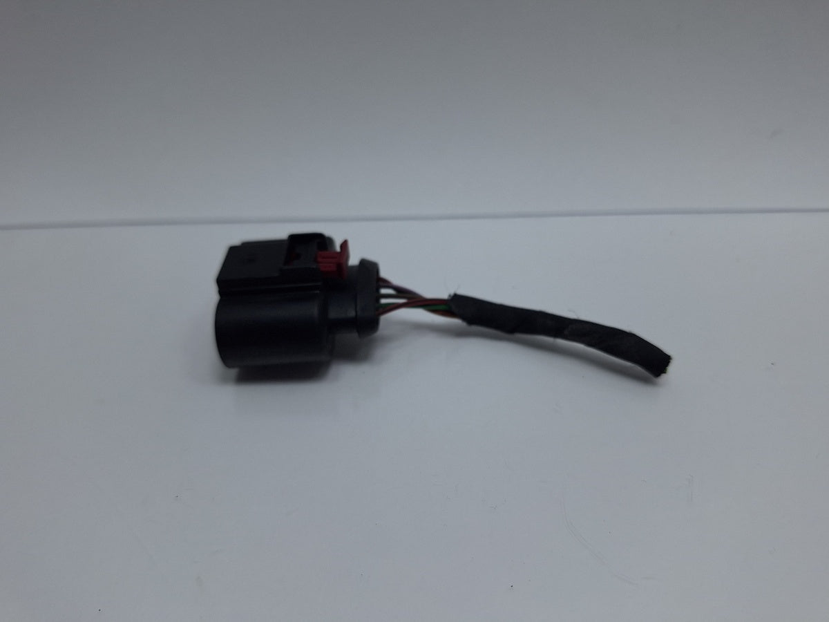 Mufa conector 5 pini AUDI Q5 8RB 2008 -> 2.0 TDI quattro CAHA, CGLB, CMGA 8K0973705A