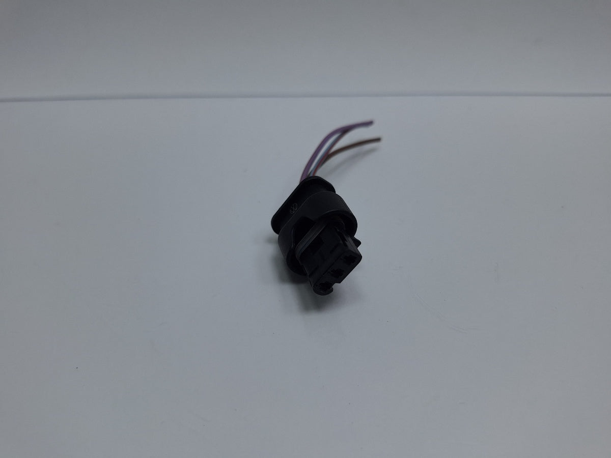 Mufa conector 3 pini AUDI Q5 8RB 2008 -> 2.0 TDI quattro CAHA, CGLB, CMGA 3C0973203